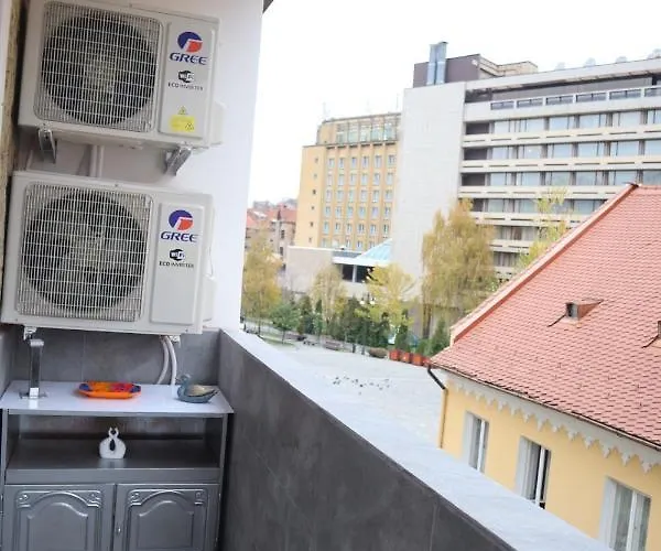 Sabrina Апартаменти *